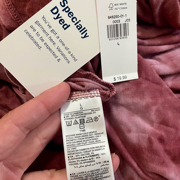 NWT- soft dyed tank - Picture 2 of 3